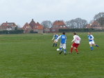 FZ001633 Pepijn voetballen.jpg